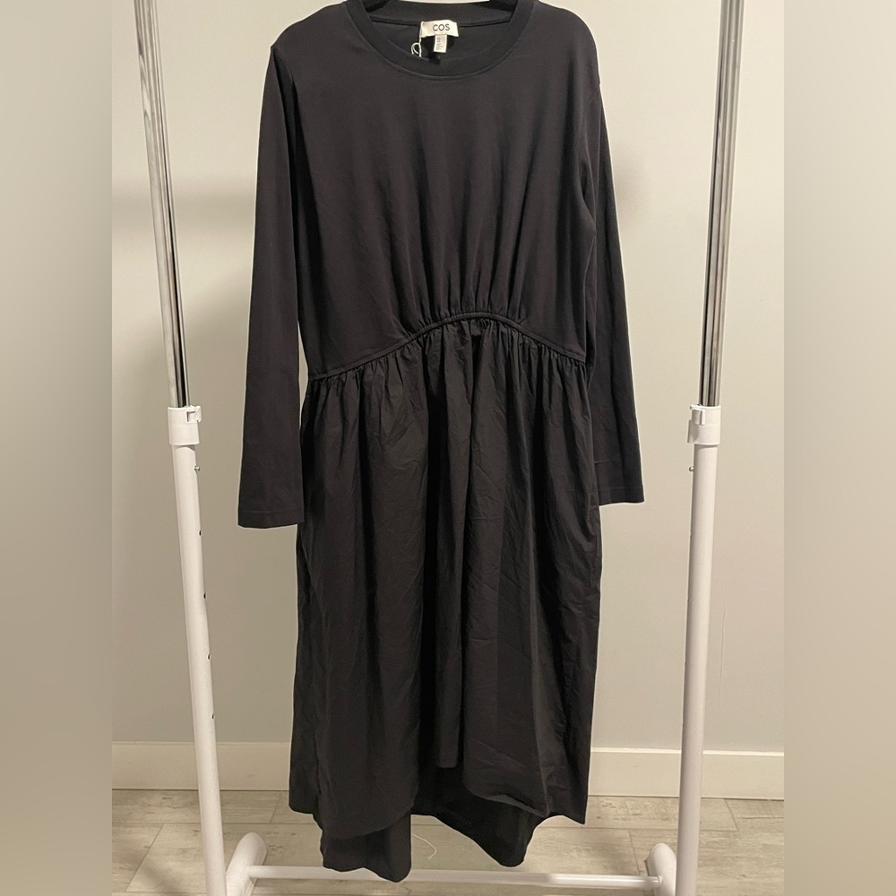 COS Women’s Black Midi Long Sleeve Dress M Asymmetrical Gathered Waist Poplin